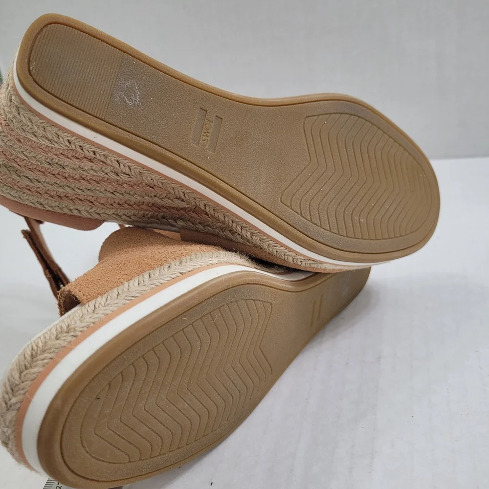 Toms Marisol Suede/Canvas Espadrille Wedge Sandals Sandy Beige Size 9 - NWOT